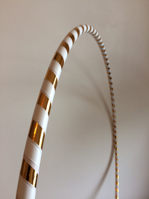 Hula hop ring (dance/trick-hoop) voksen str. 103 cm hvid/guld